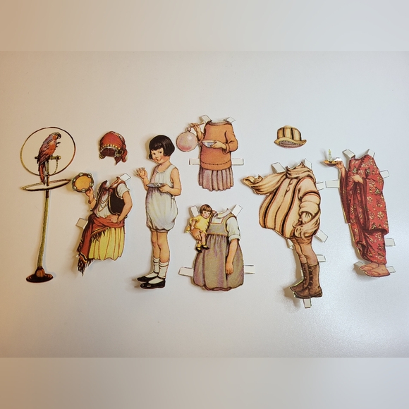 Vintage Paper Dolls - Picture 3 of 10